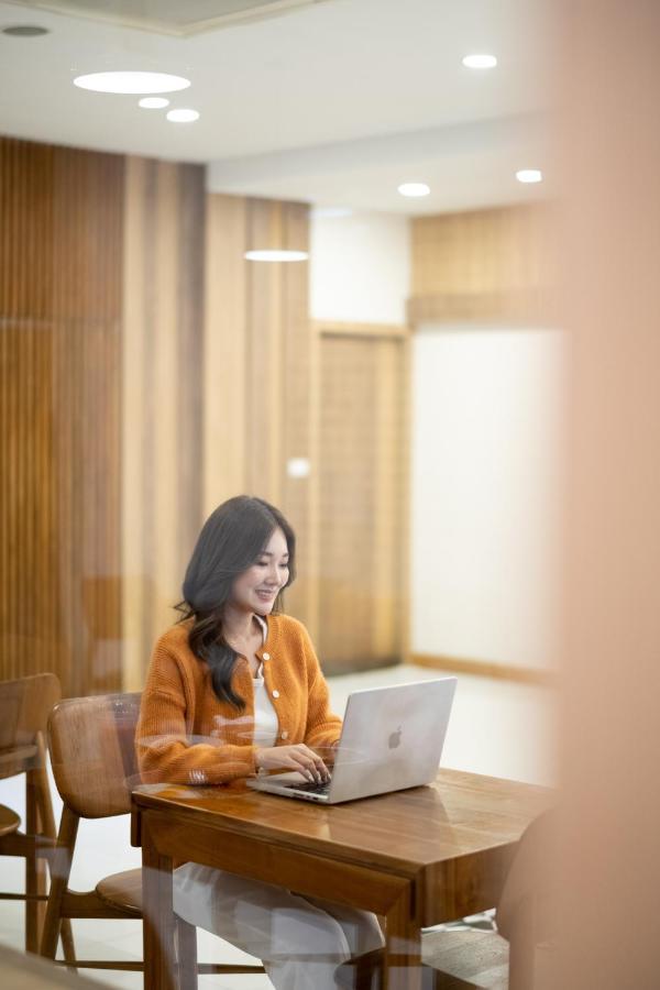 โรงแรมสุมิตตยาเชียงใหม่  ภายนอก รูปภาพ